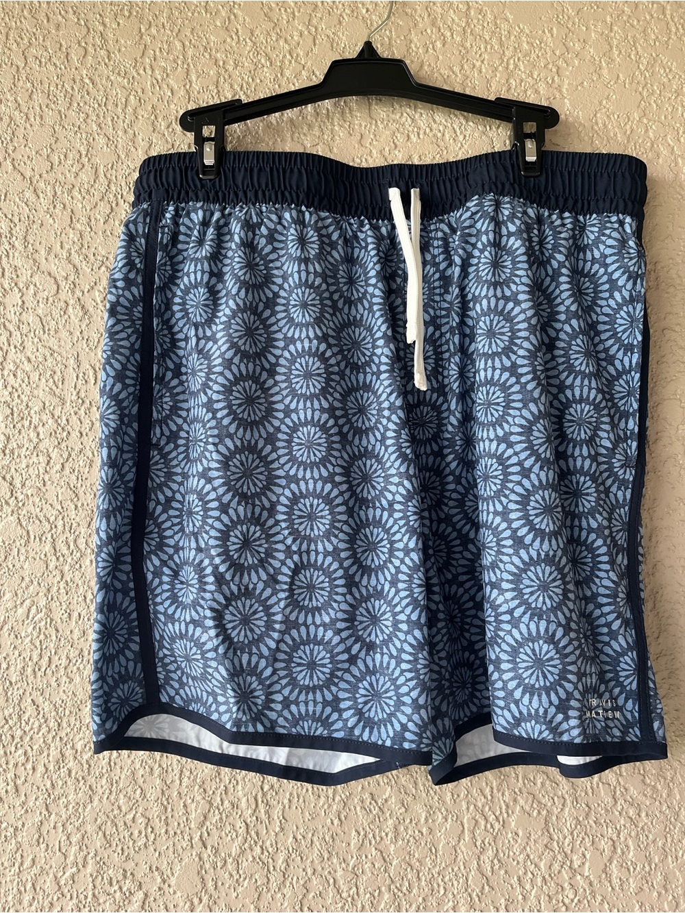 Travis Mathew Board Shorts~Blue Pattern